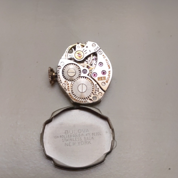 Vintage Bulova watch - Picture 7 of 7